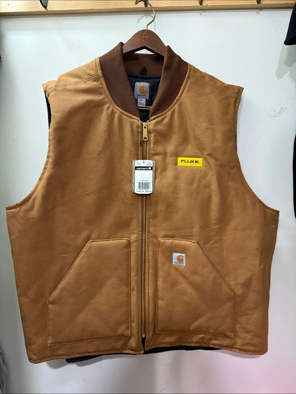 Carhartt Brown Durable Insulated Duck Vest with Fluke Patch